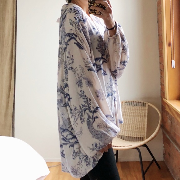 Free People • Blue and White Print Tunic Top - Picture 7 of 8